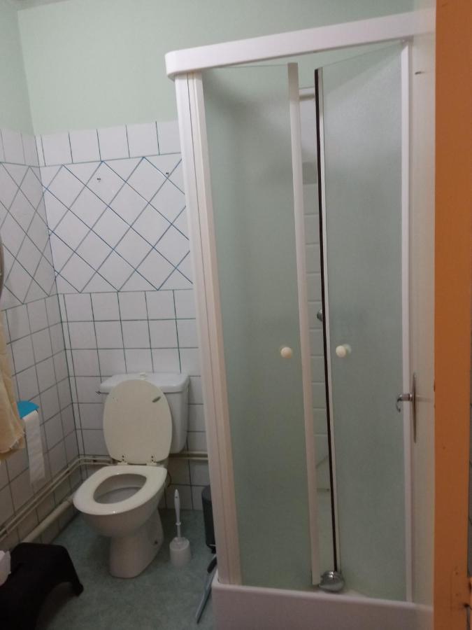 Appartement Centre Petite Ville Poitou Gençay Exterior foto